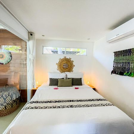 Villa Kotak Surfers Escape Reopening Rates Apply Now Selong Belanak Dış mekan fotoğraf