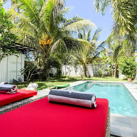 Villa Kotak Surfers Escape Reopening Rates Apply Now Selong Belanak Dış mekan fotoğraf
