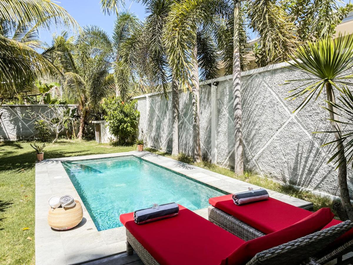 Villa Kotak Surfers Escape Reopening Rates Apply Now Selong Belanak Dış mekan fotoğraf