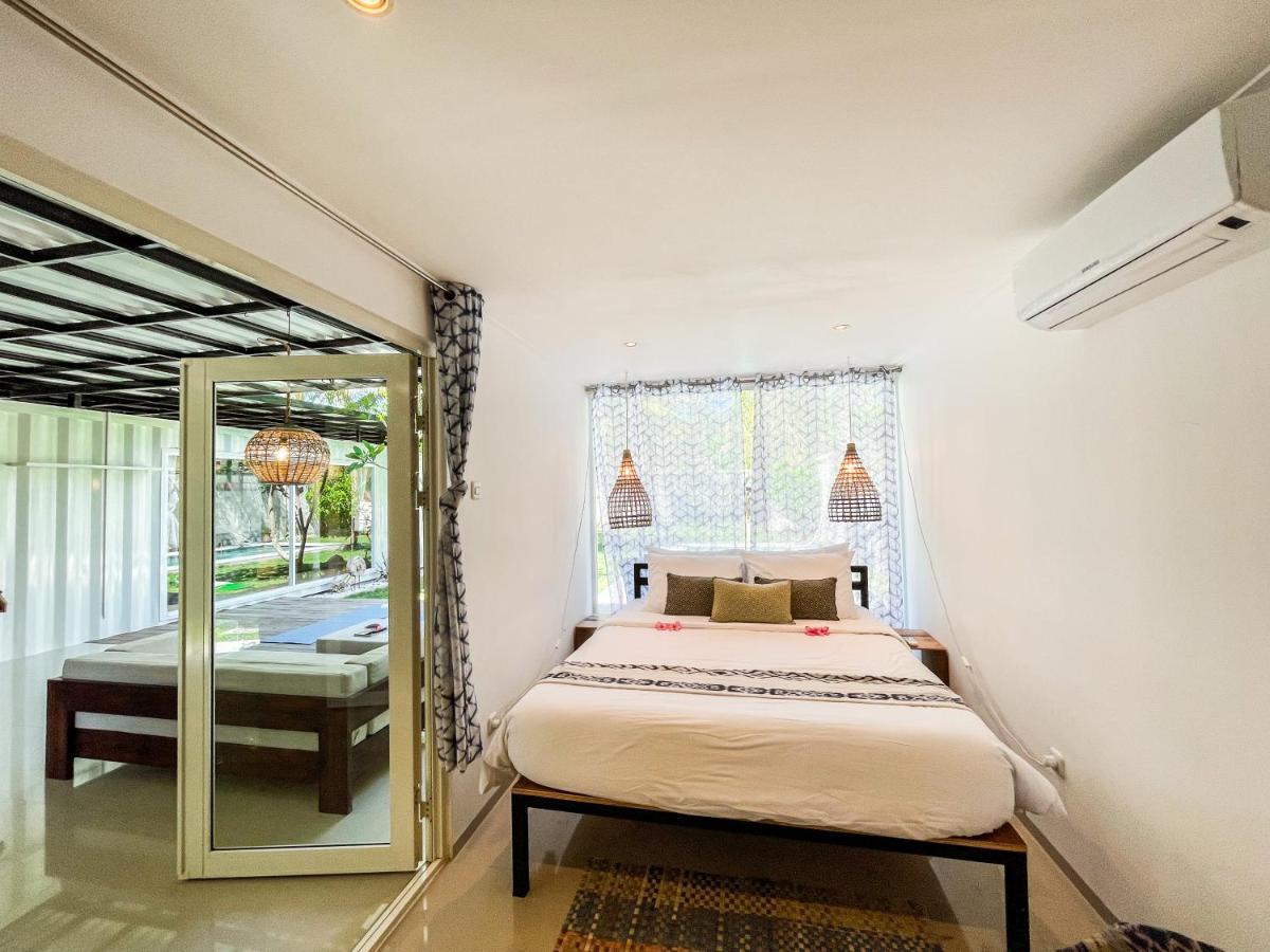 Villa Kotak Surfers Escape Reopening Rates Apply Now Selong Belanak Dış mekan fotoğraf